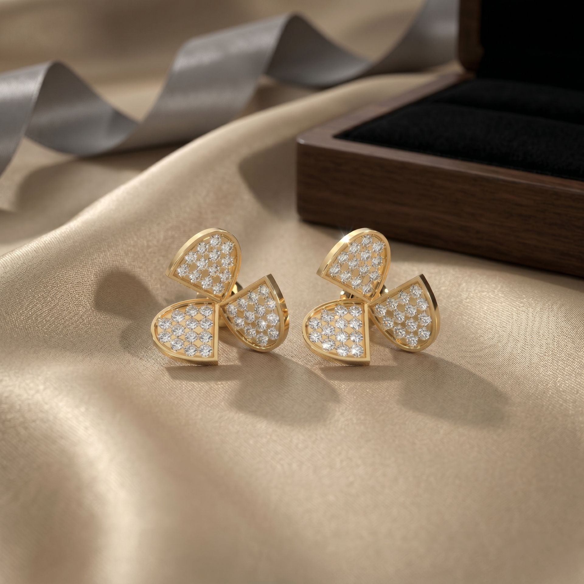 Clover Luxe Lab Grown Diamond Stud Earrings