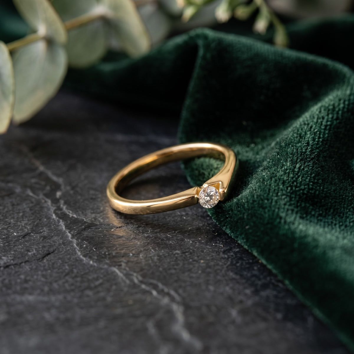 Lunessa Modern Lab Grown Diamond Ring