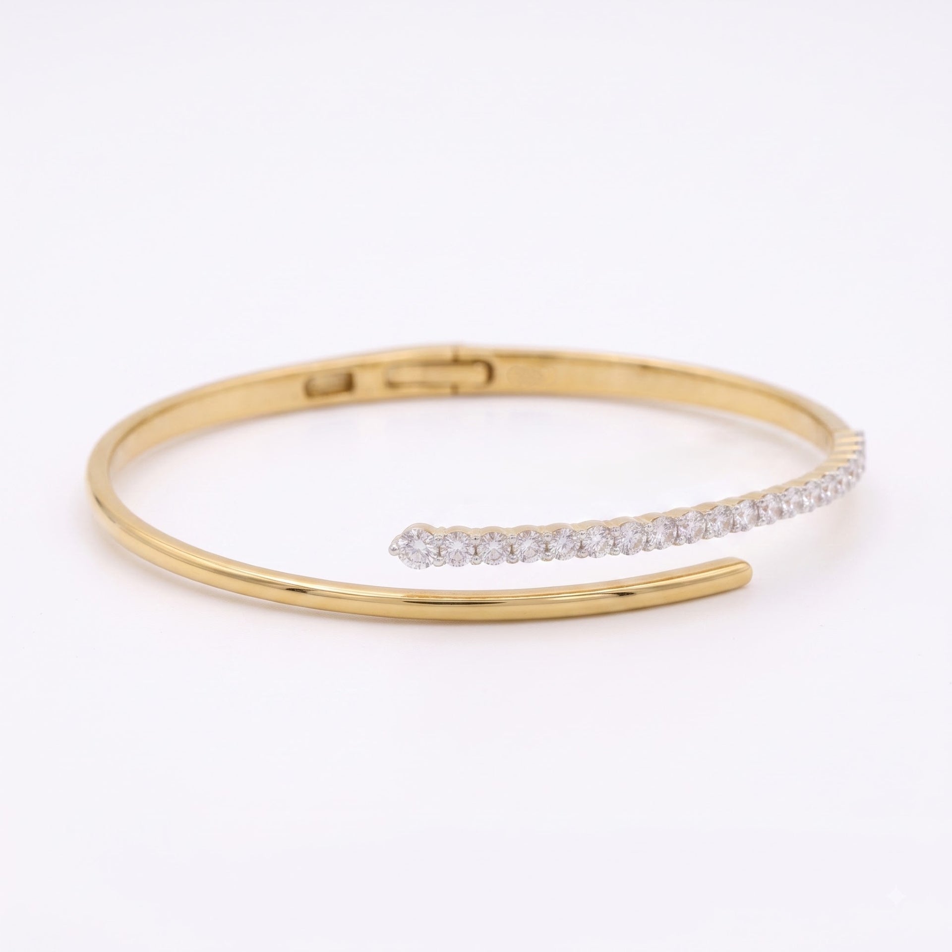 Vesper Lab Grown Diamond Bangle