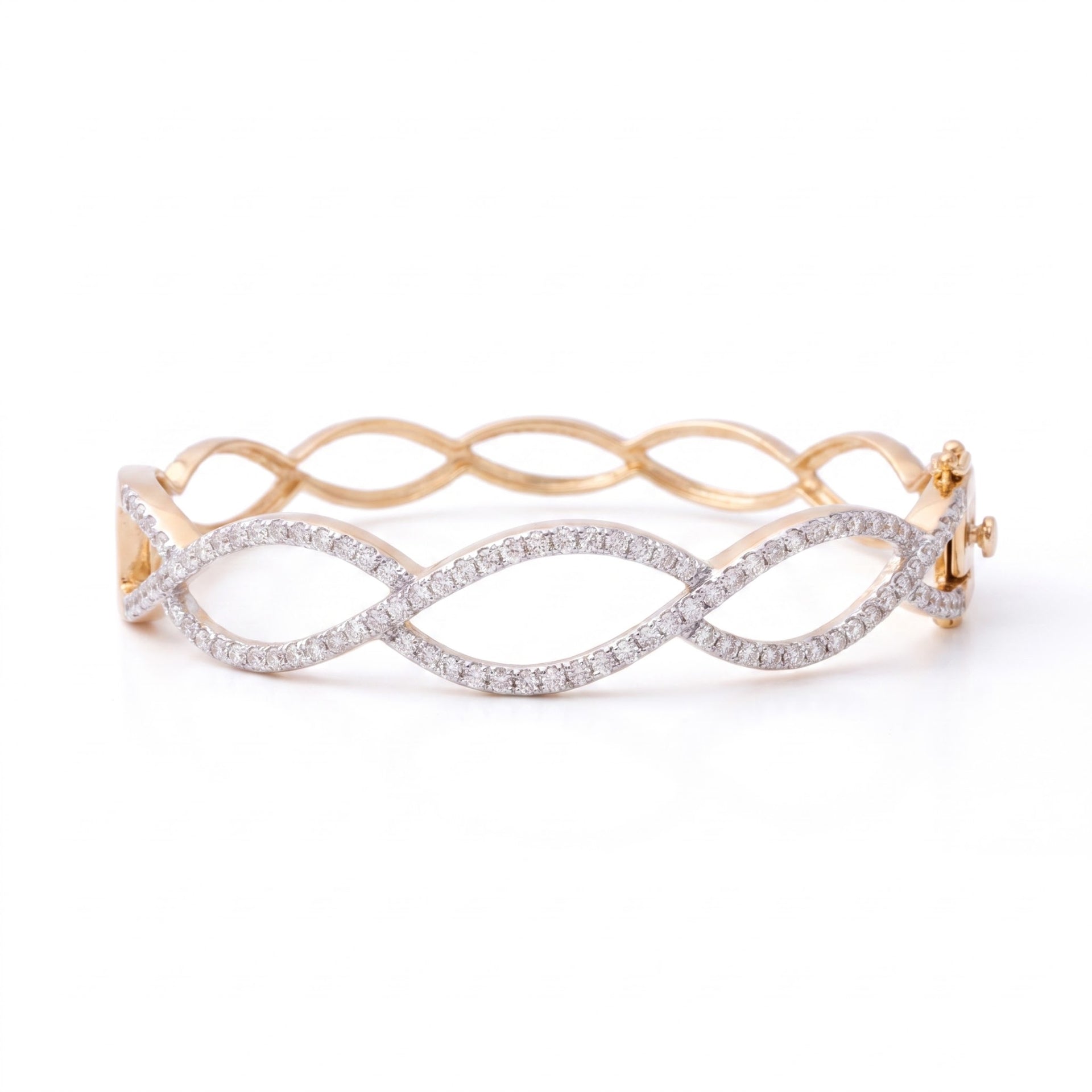 Twisted Gleam Lab Grown Diamond Bangle