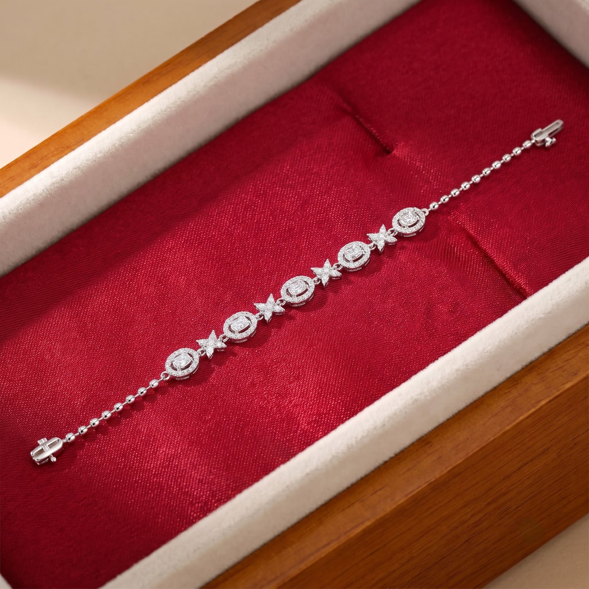 Eden Orbit Lab Grown Diamond Bracelet