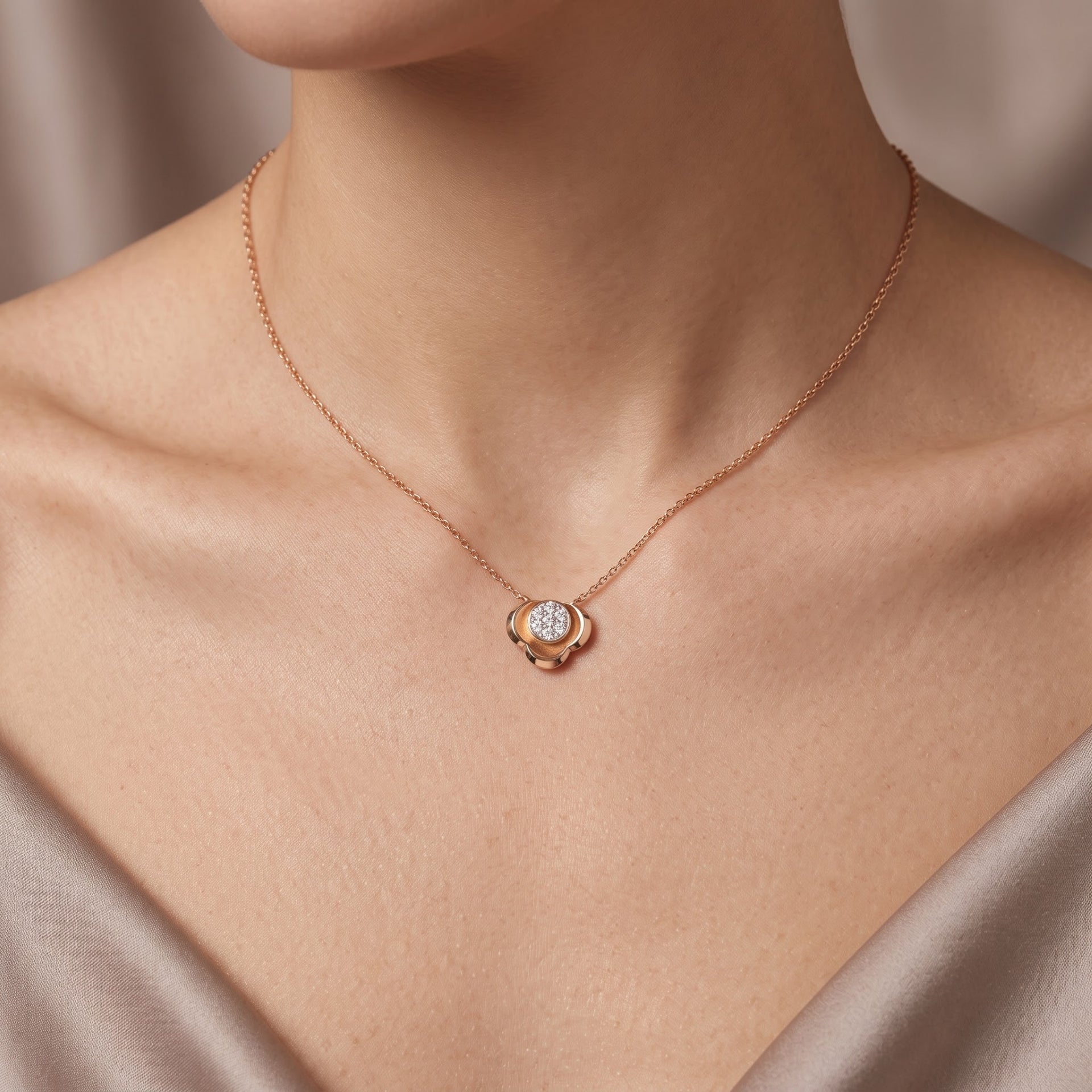 Radiance Nest Lab Grown Diamond Pendant