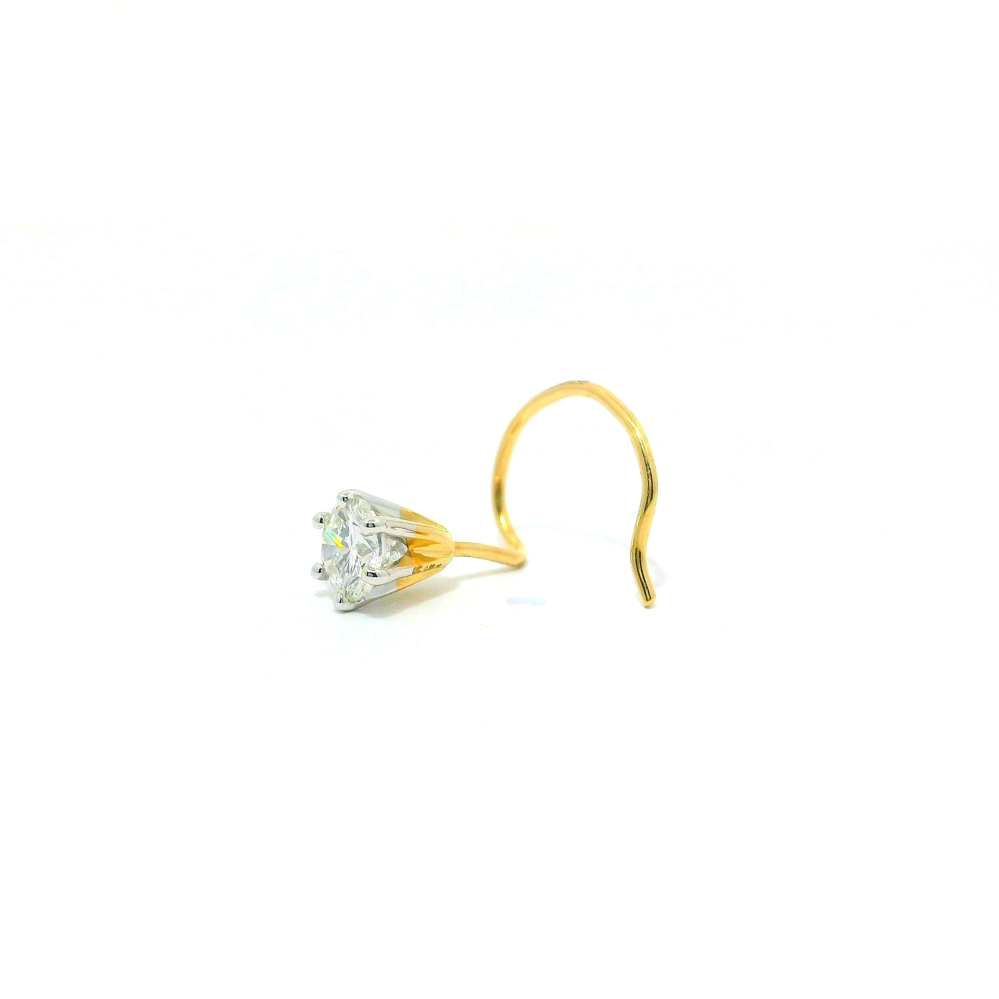 Sparkling Dot Lab Grown Diamond Nosepin