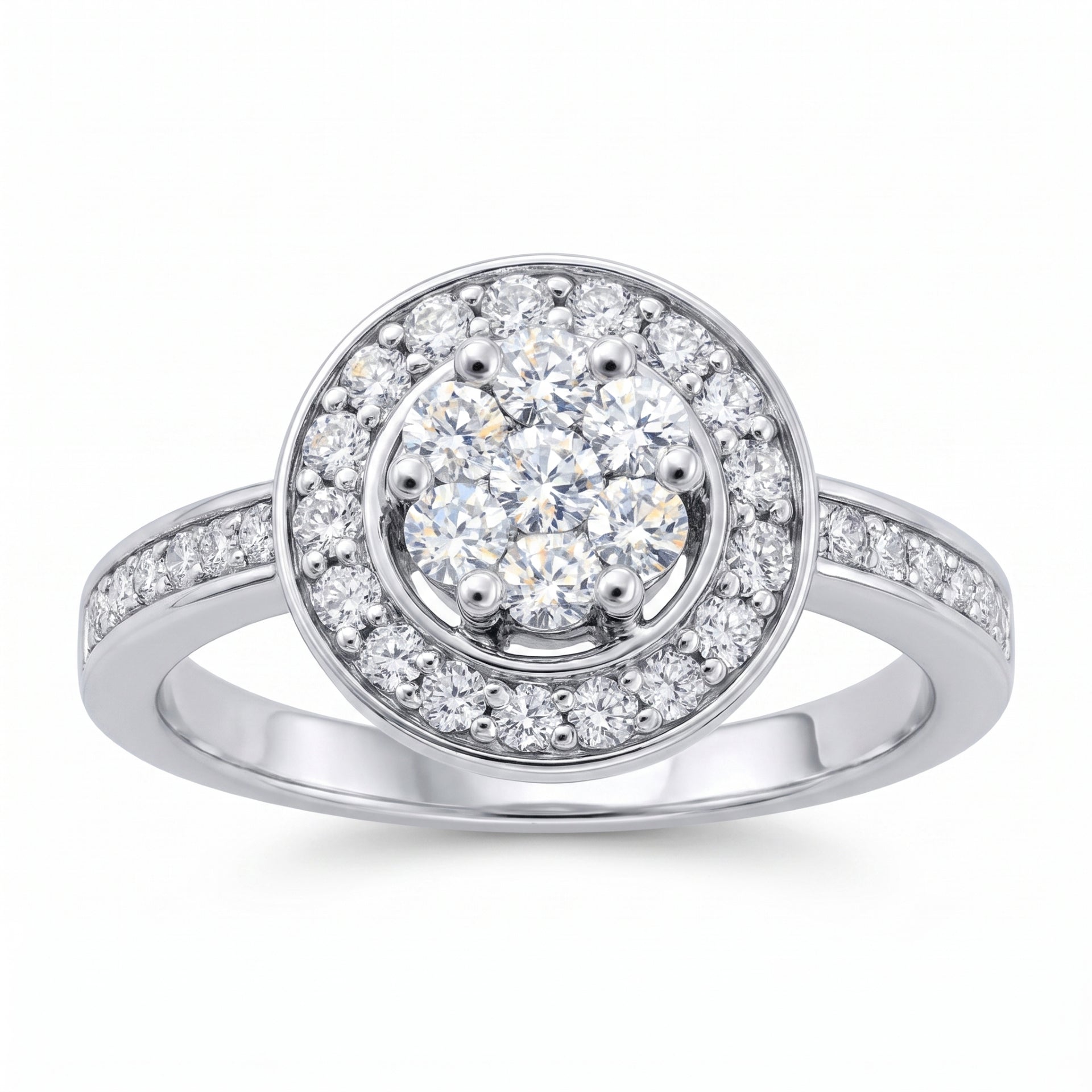 Eternelle Circle Lab Grown Diamond Ring