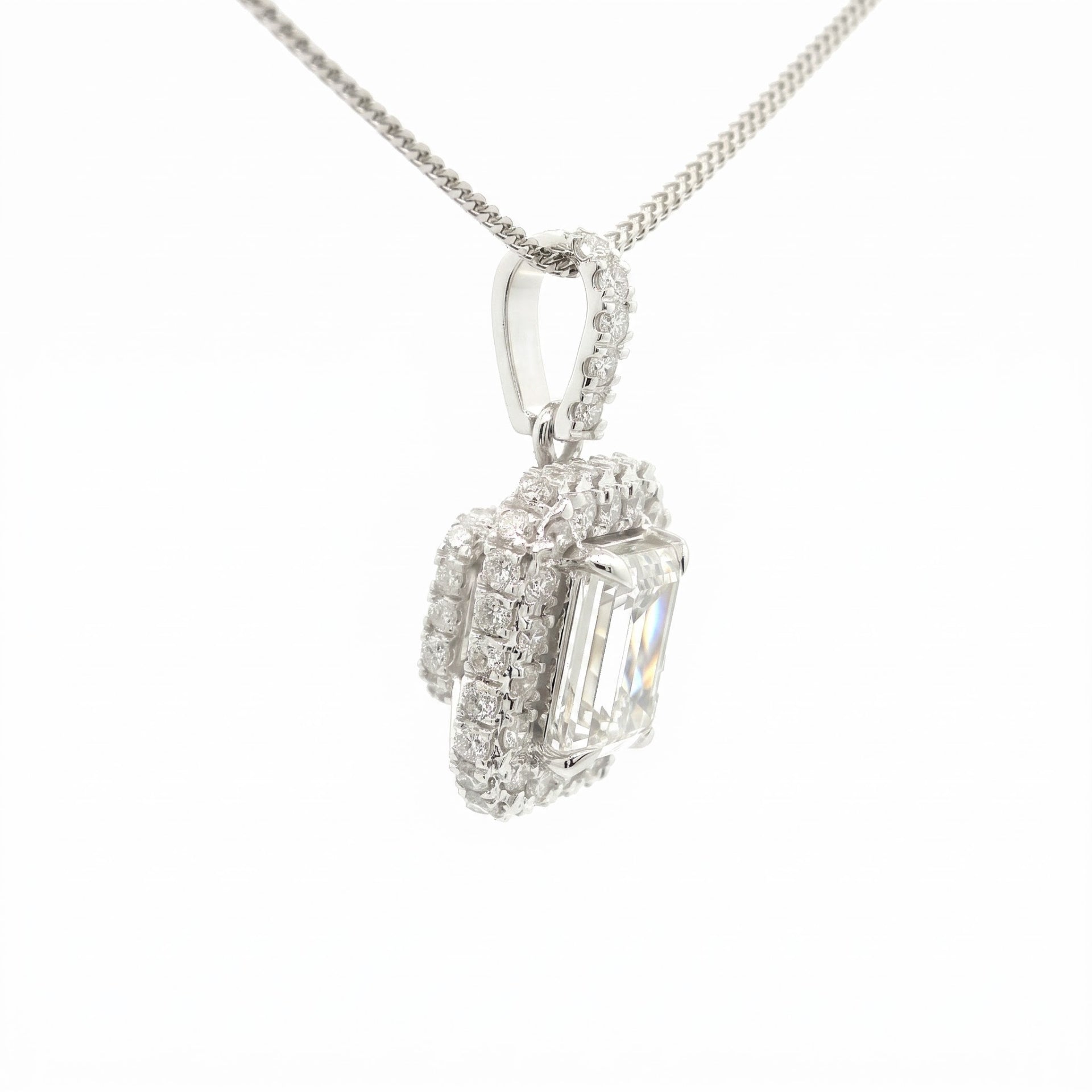 Empress Eye Solitaire Lab Grown Diamond Pendant