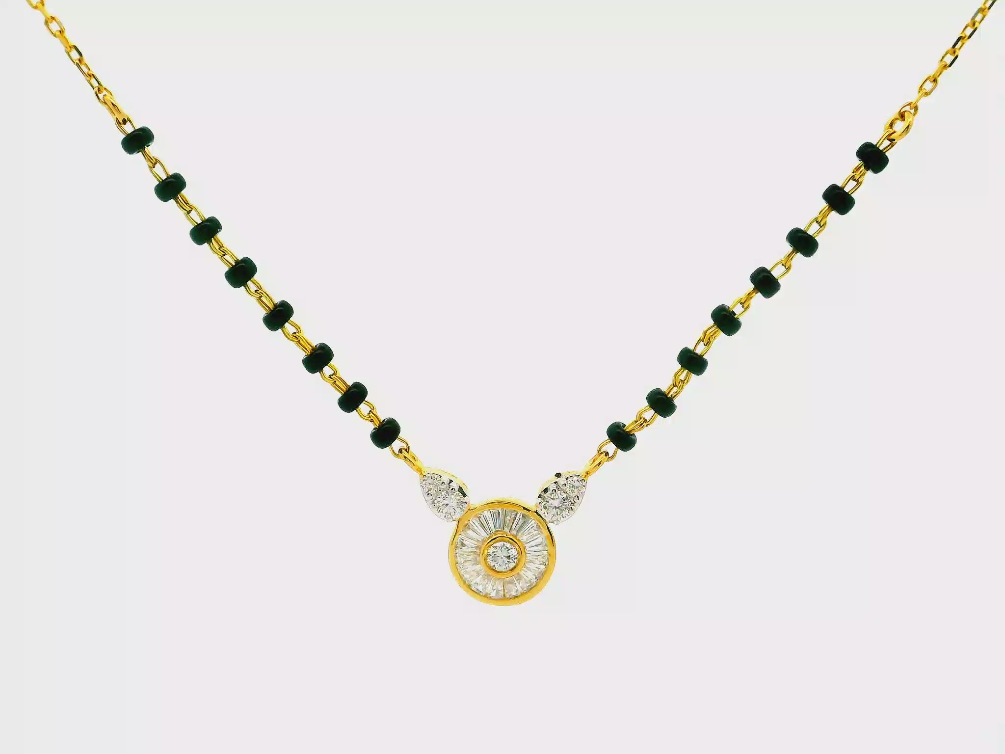 Radiant Aura Lab Grown Diamond Mangalsutra