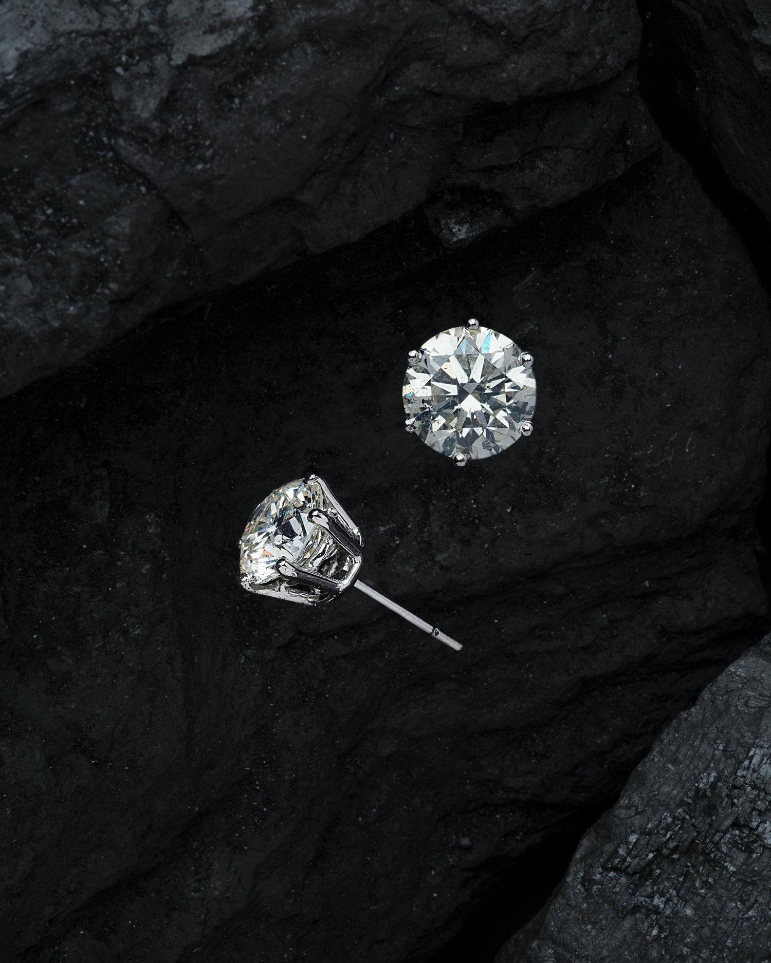 Discover Timeless Elegance with CRAFTIER: Your Ultimate Destination for Diamond Jewellery