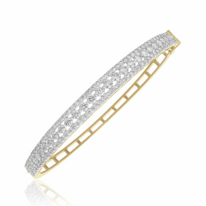 Sleek Shimmer Lab Grown Diamond Bangle