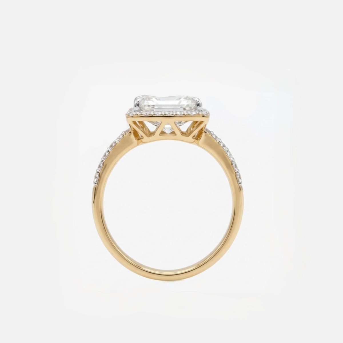 Avelora Twist Solitaire Lab Grown Diamond Ring
