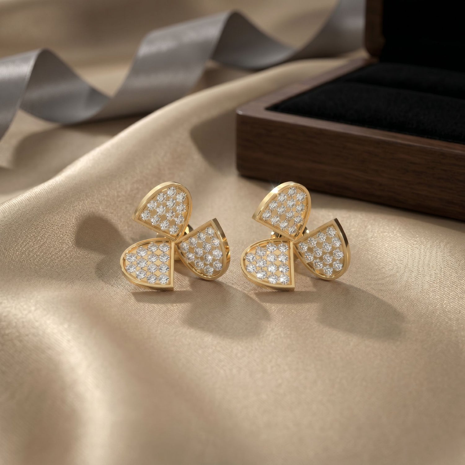 Clover Luxe Lab Grown Diamond Stud Earrings