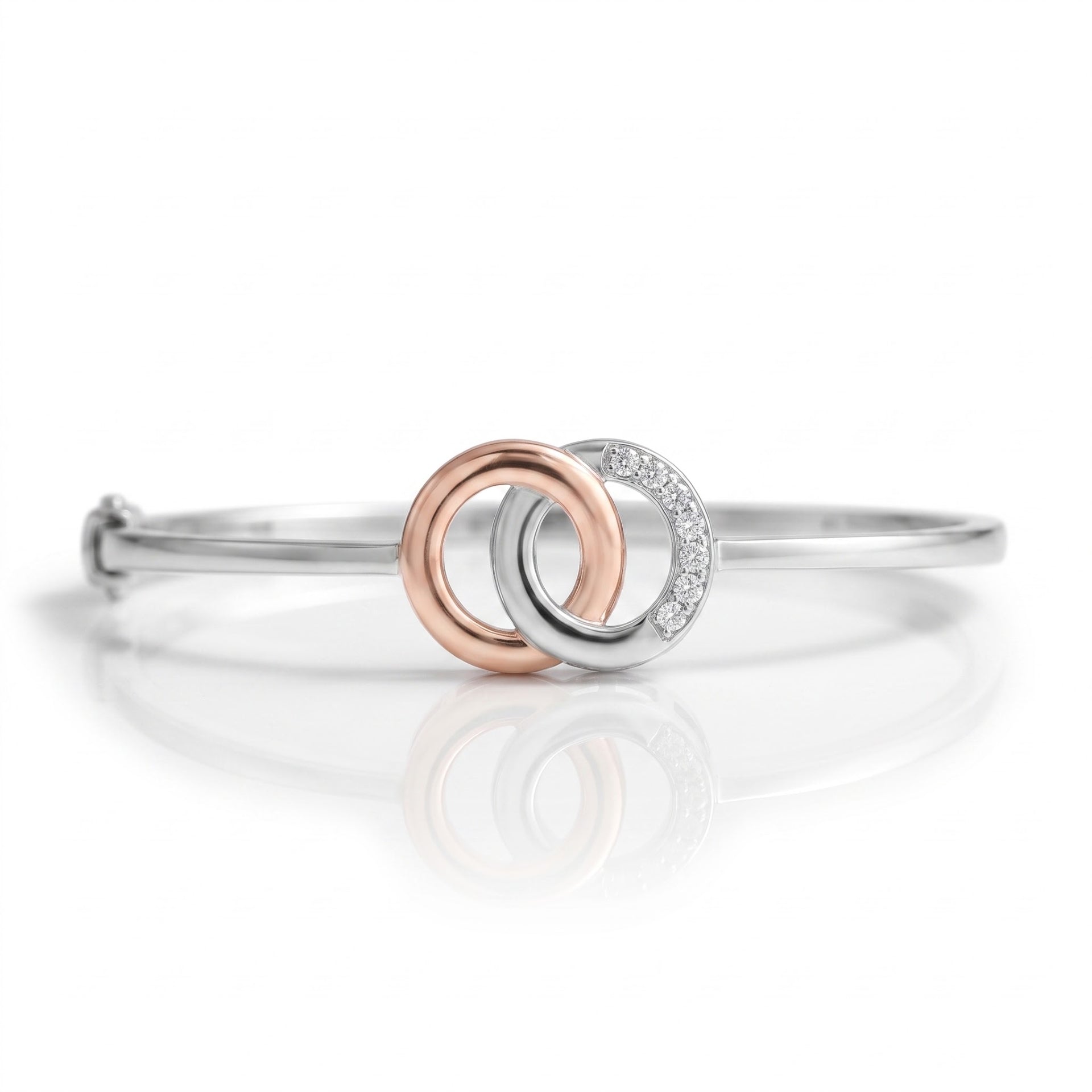 Intertwined Link Lab Grown Diamond Bangle