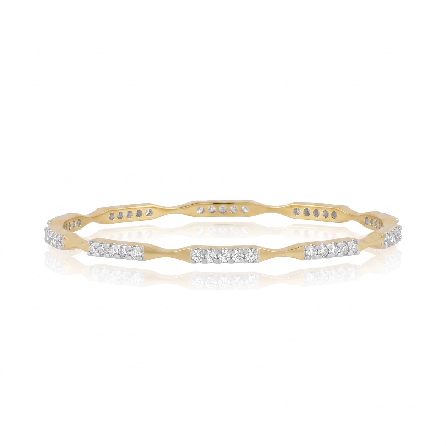 Linear Luxe Lab Grown Diamond Bangle