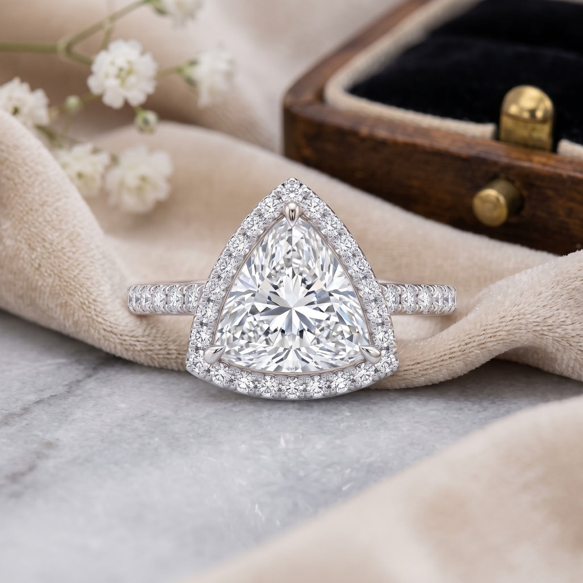 Avelora Twist Solitaire Lab Grown Diamond Ring