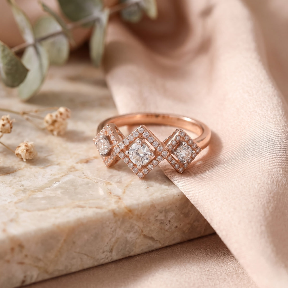 Lunessa Geo Lab Grown Diamond Ring