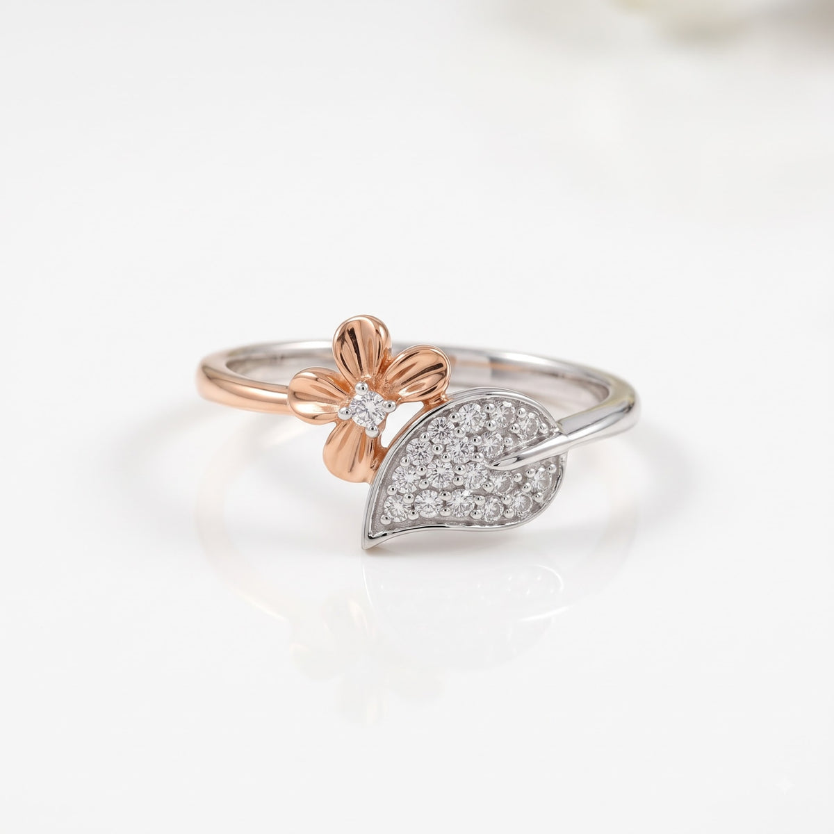Elara Blooming Leaf Lab Grown Diamond Ring