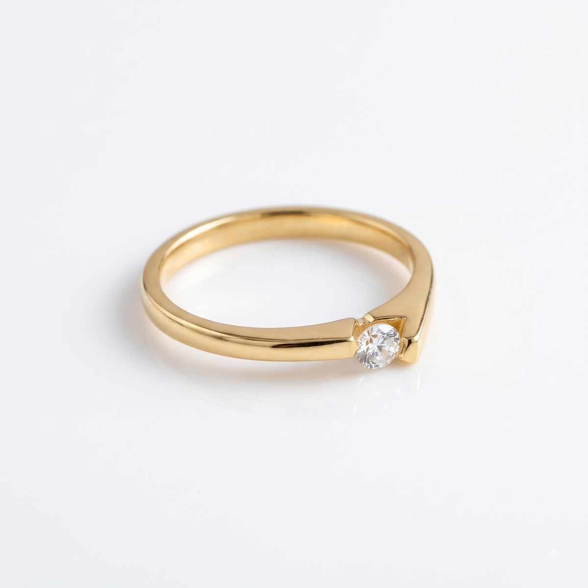 Lunessa Modern Lab Grown Diamond Ring
