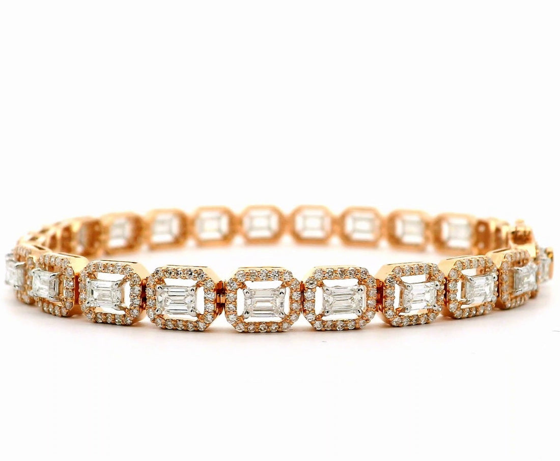 Royal Radiance Emerald Lab Grown Diamond Bracelet