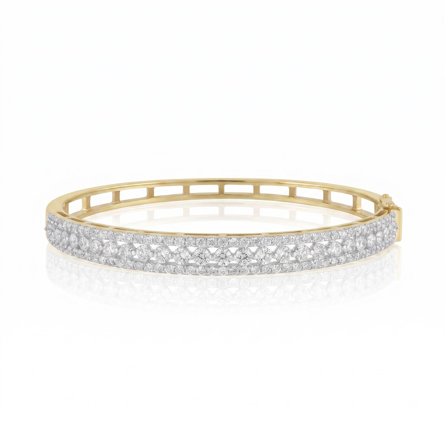 Sleek Shimmer Lab Grown Diamond Bangle