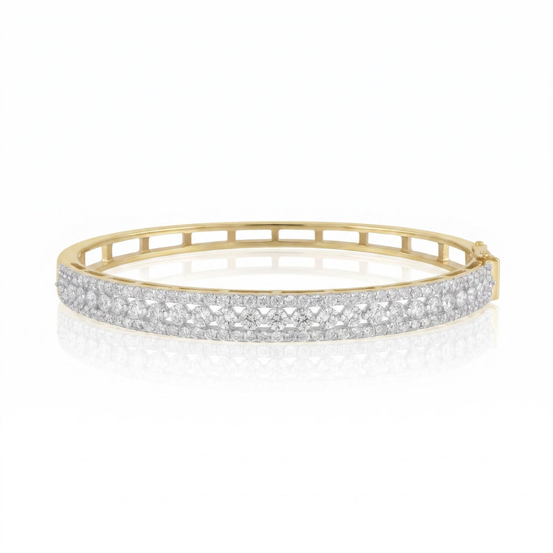 Sleek Shimmer Lab Grown Diamond Bangle