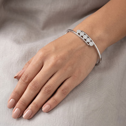 Orbital Lab Grown Diamond Bangle