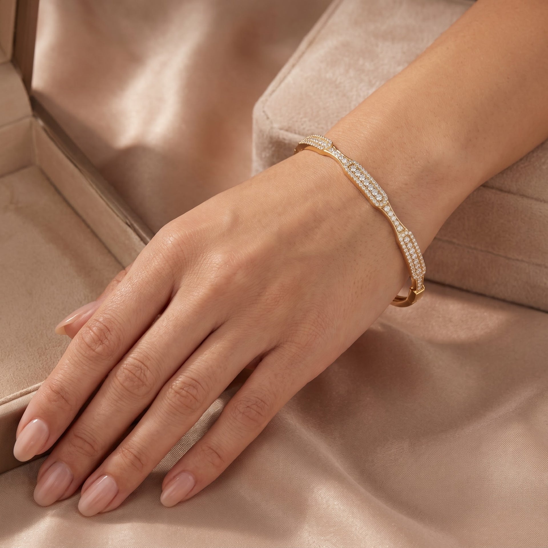 Goldwave Brilliance Lab Grown Diamond Bangle