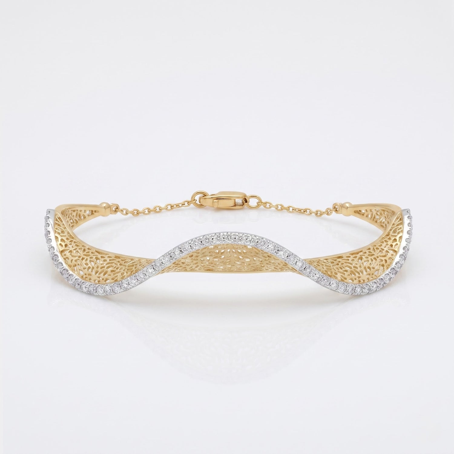 Glowstream Lab Grown Diamond Bangle
