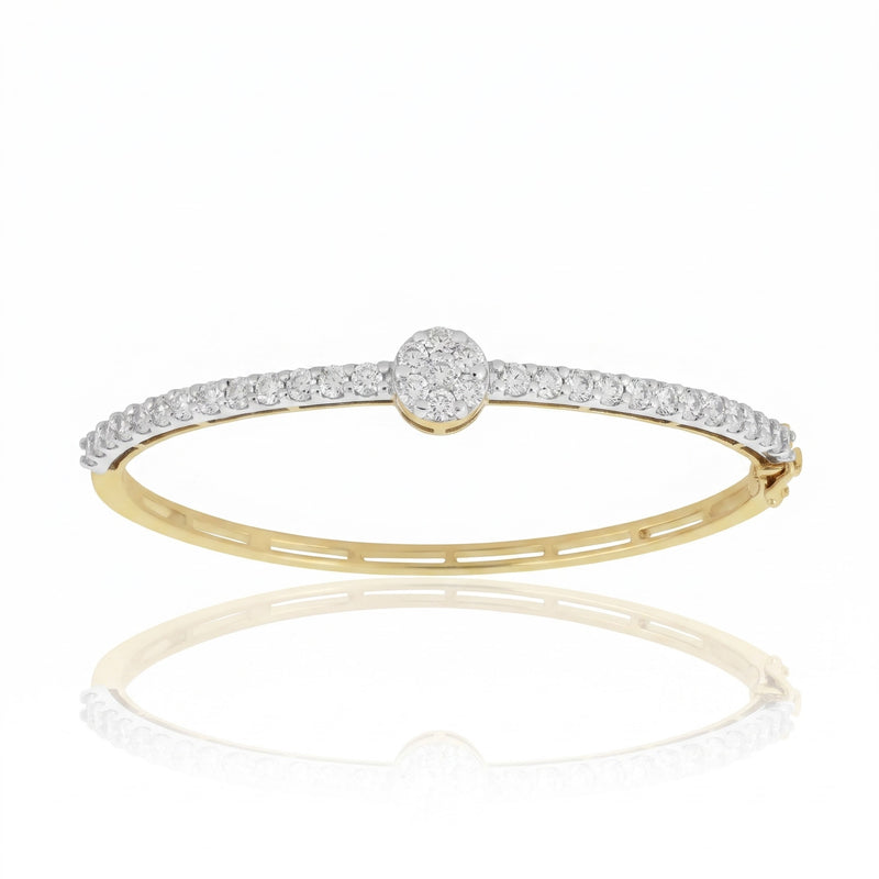 Stardrop Circle Lab Grown Diamond Bangle