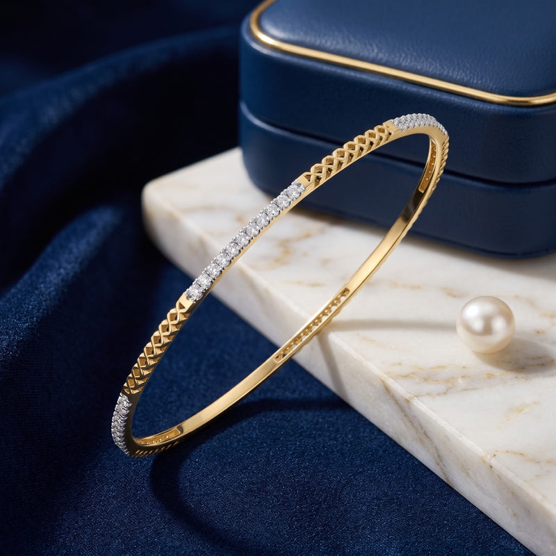 Modern Ridge Spark Lab Grown Diamond Bangle
