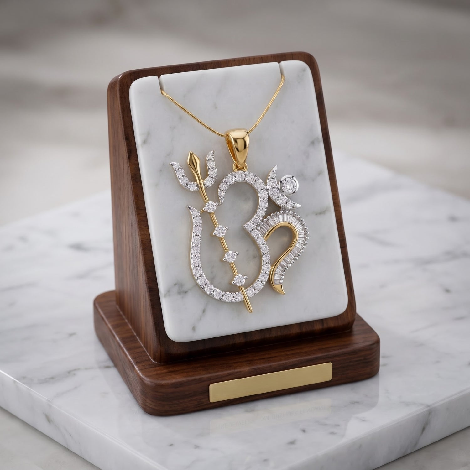 Divine Om Radiance Lab Grown Diamond Pendant