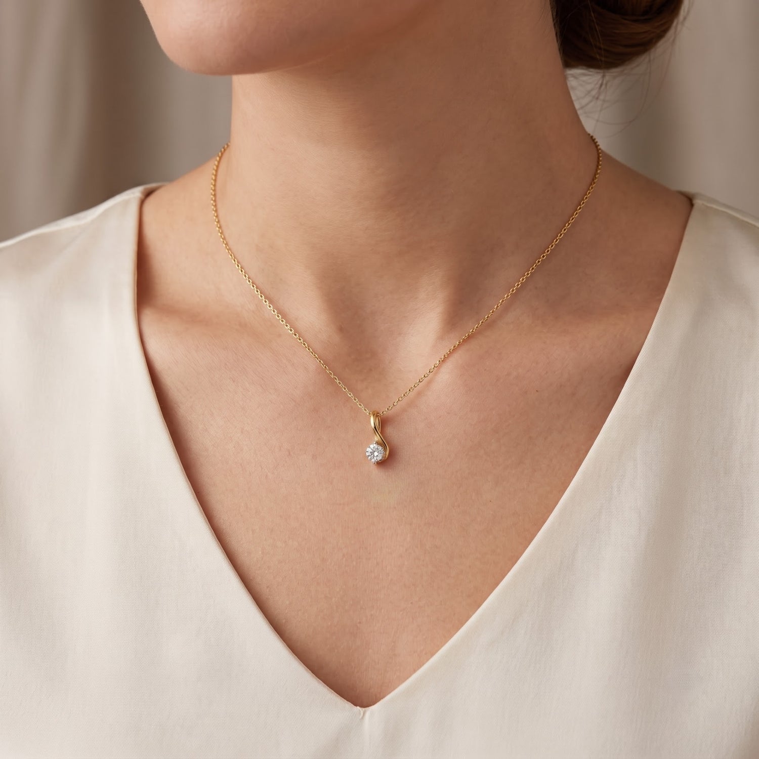 Elan Twist Lab Grown Diamond Pendant