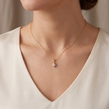 Elan Twist Lab Grown Diamond Pendant