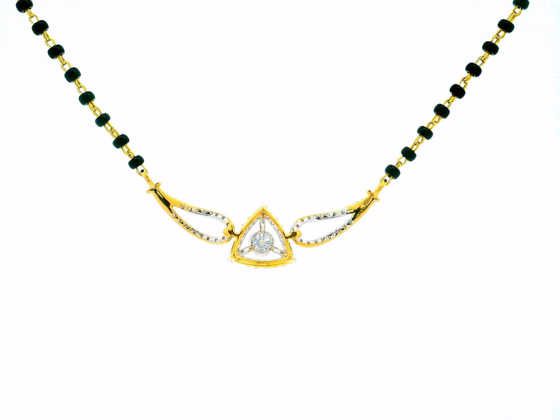 Tranquil Trillion Lab Grown Diamond Mangalsutra