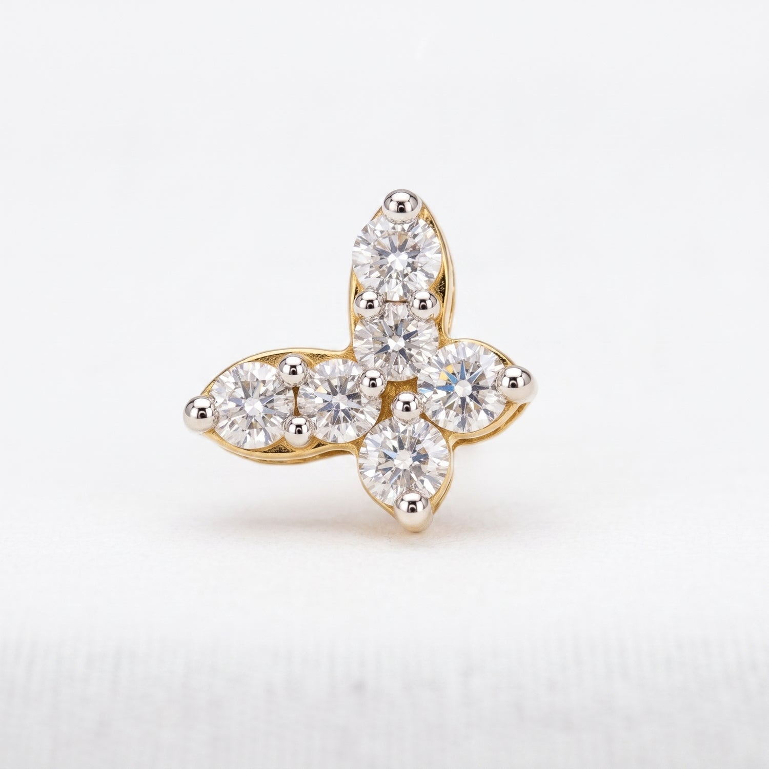 Dazzle Clover Lab Grown Diamond Nosepin