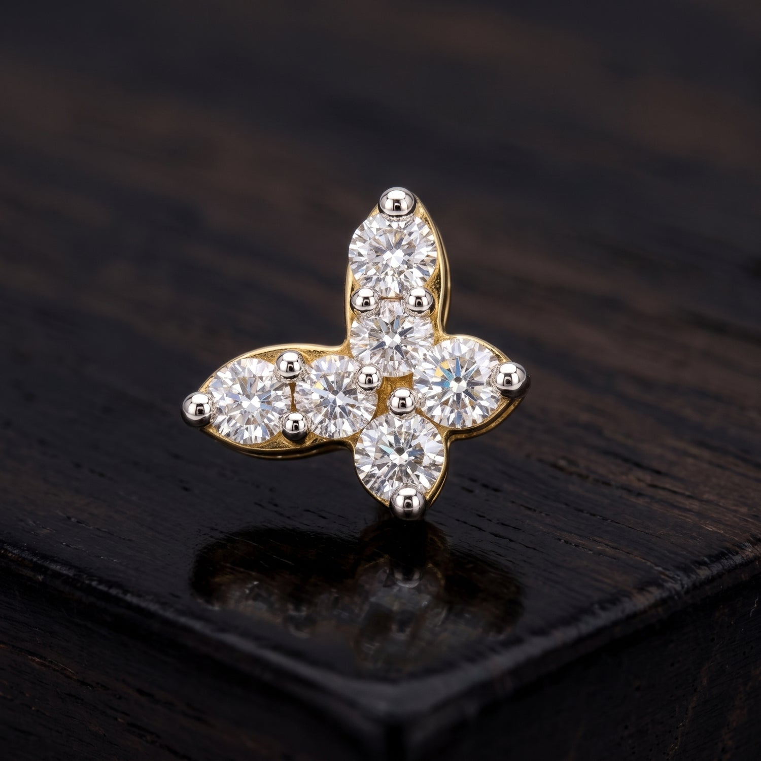 Dazzle Clover Lab Grown Diamond Nosepin