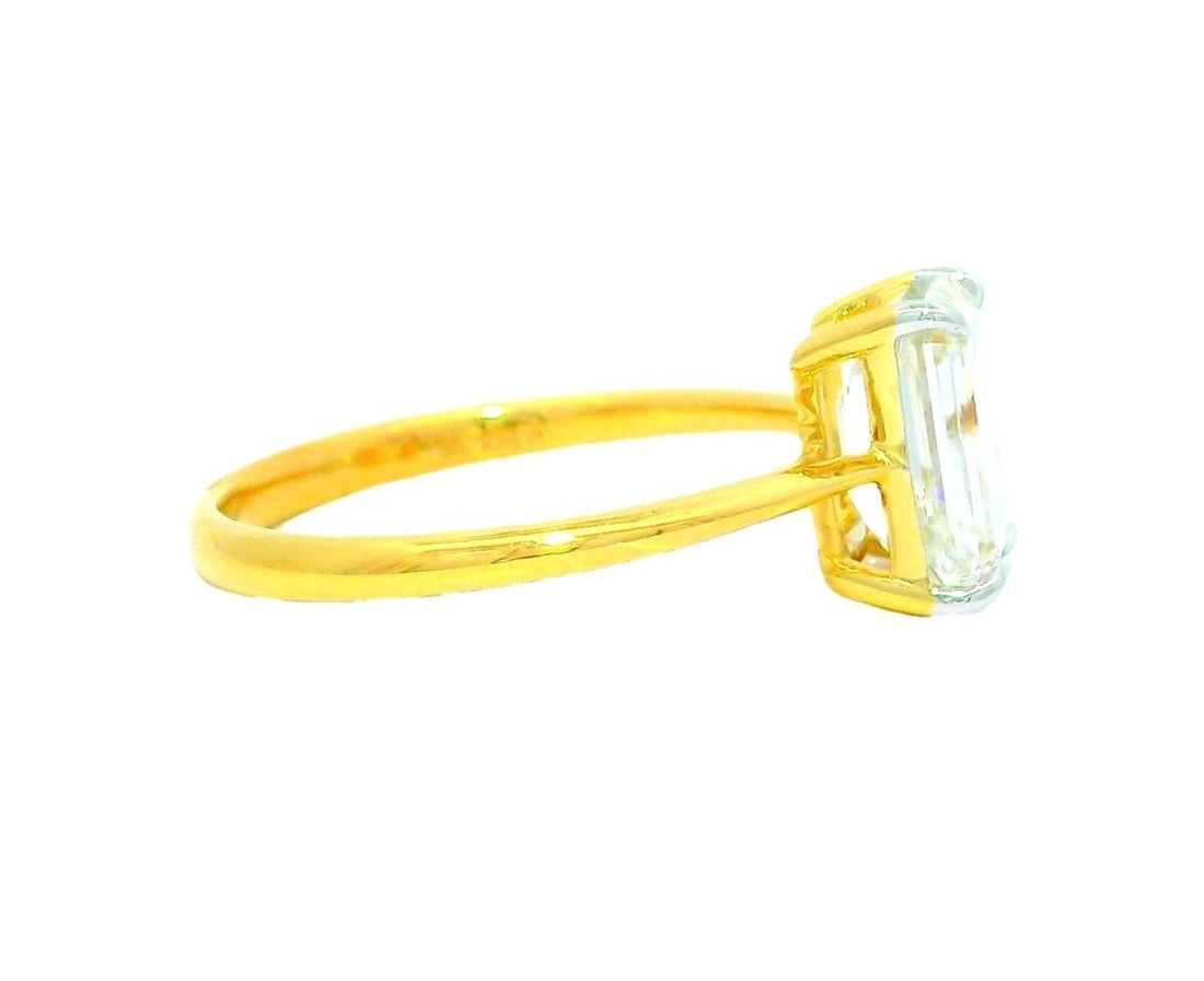 Elegance Solitaire Lab Grown Diamond Ring