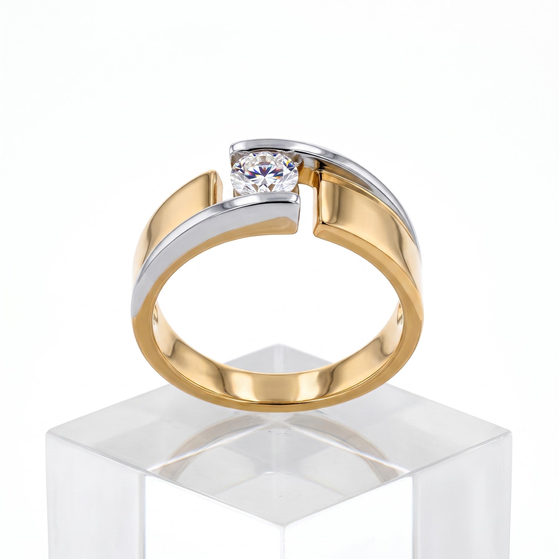 Emperor Edge Lab Grown Diamond Ring