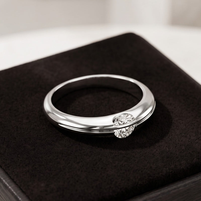 Sleek Horizon Lab Grown Diamond Ring