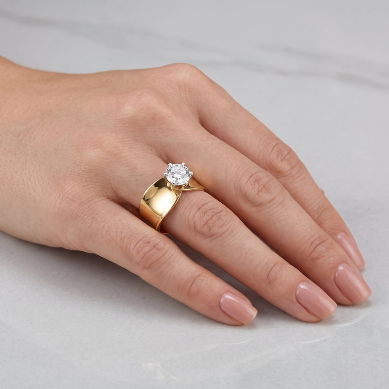 Noblesse Curve Solitaire Lab Grown Diamond Ring