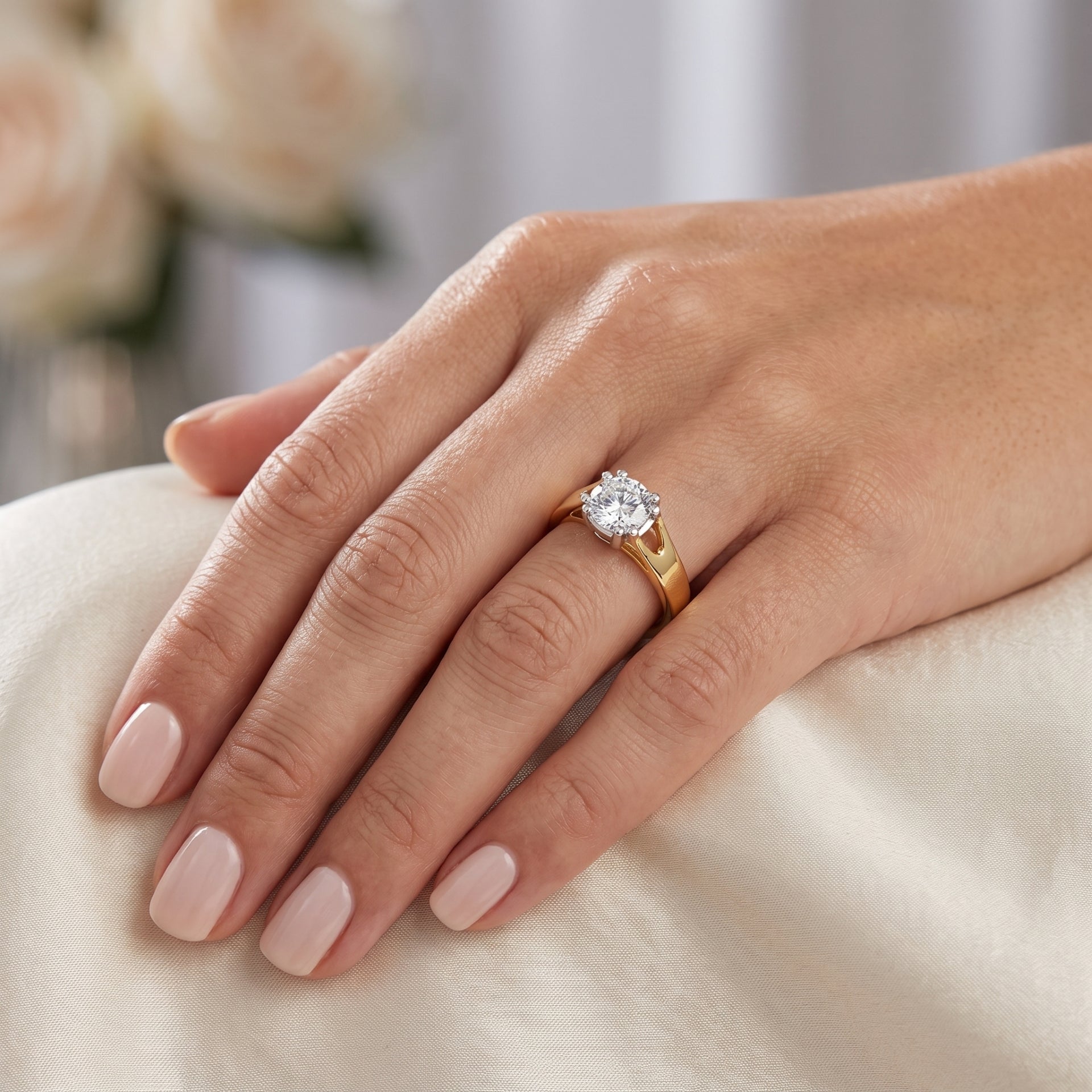 Golden Vantage Solitaire Lab Grown Diamond Ring