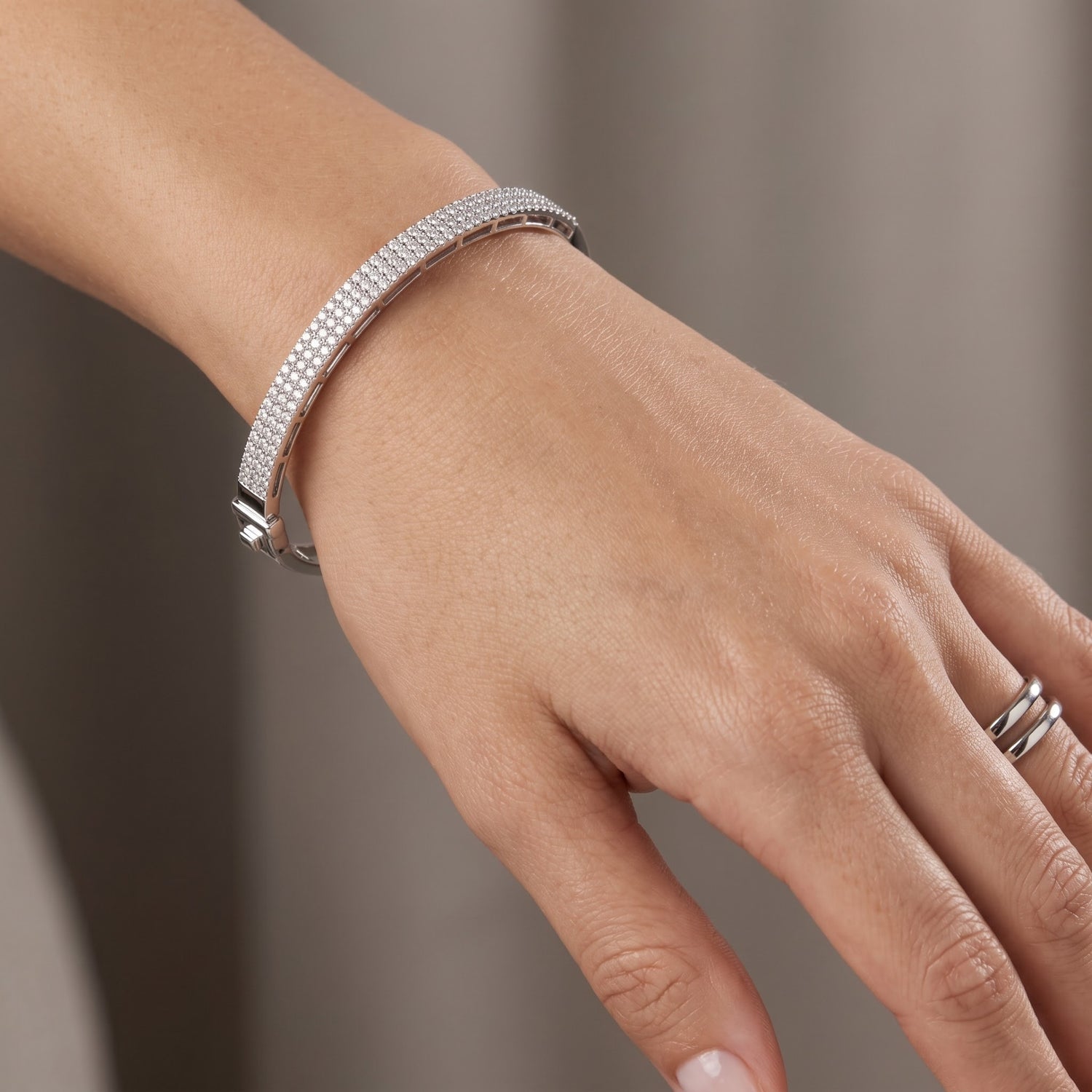 Velocity Lab Grown Diamond Bangle