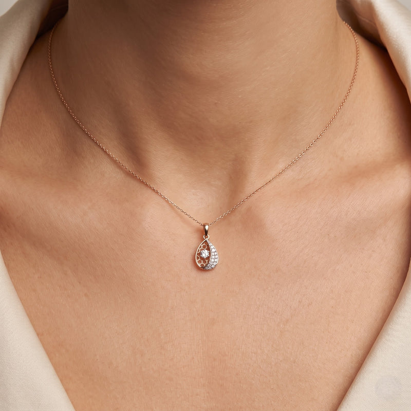 Petal Hive Lab Grown Diamond Pendant