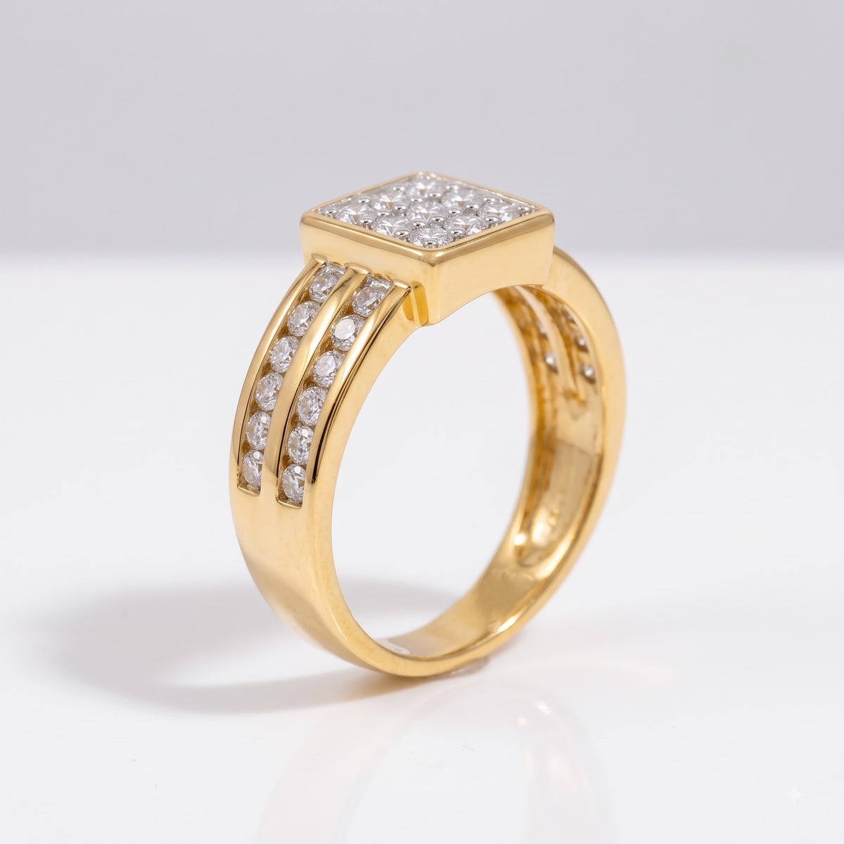 Aurevon Regal Lab Grown Diamond Ring