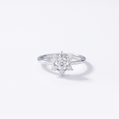 Star Leaf Cluster Platinum Plated Lab Grown Diamond Ring