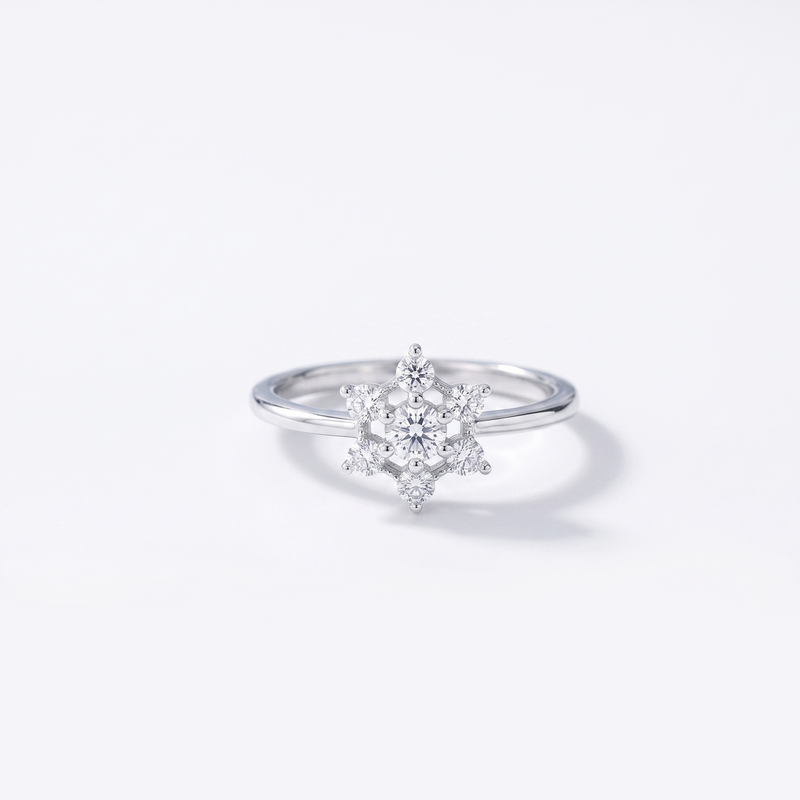 Star Leaf Cluster Platinum Plated Lab Grown Diamond Ring