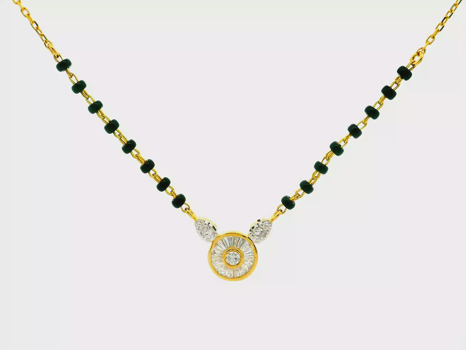 Radiant Aura Lab Grown Diamond Mangalsutra
