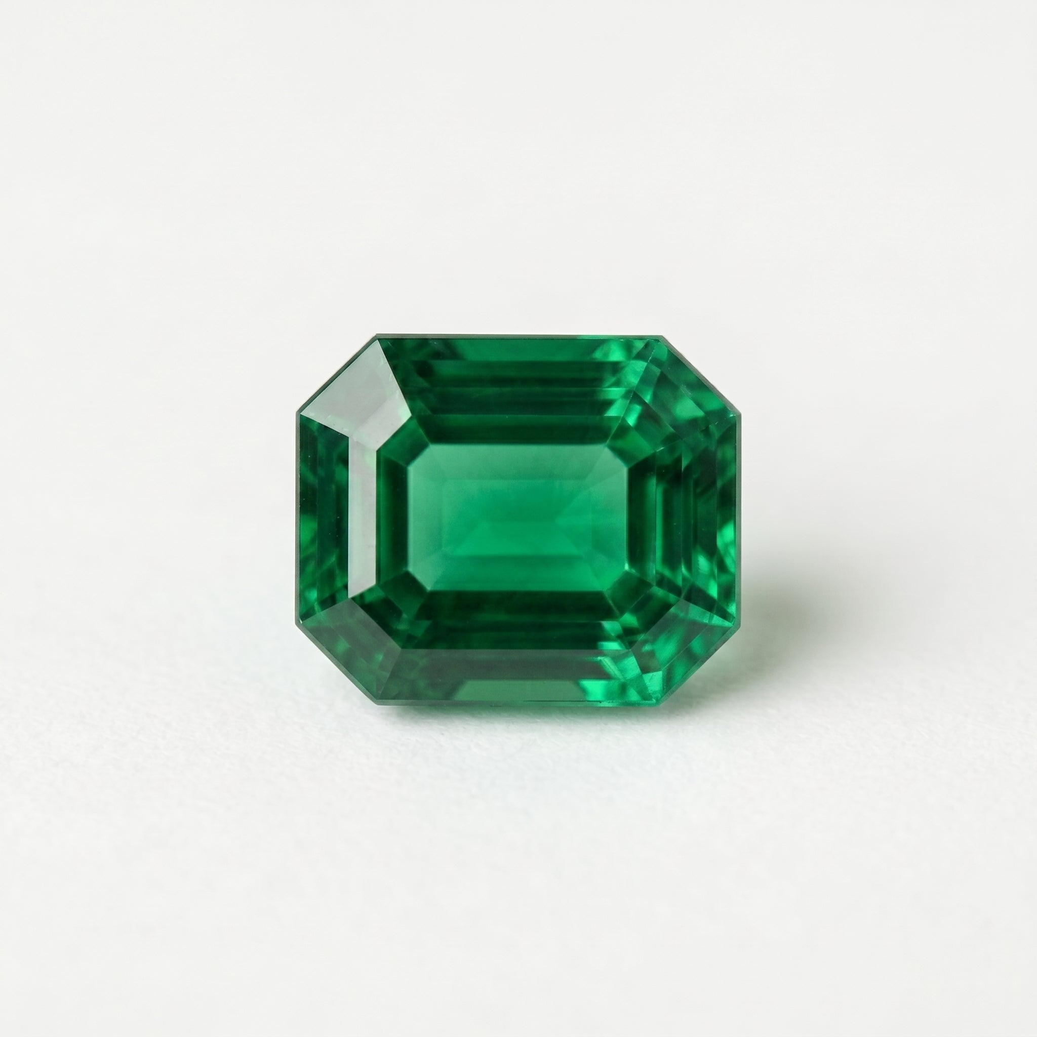 3 ct Lab Grown Emerald Octagon Shape Gemstone