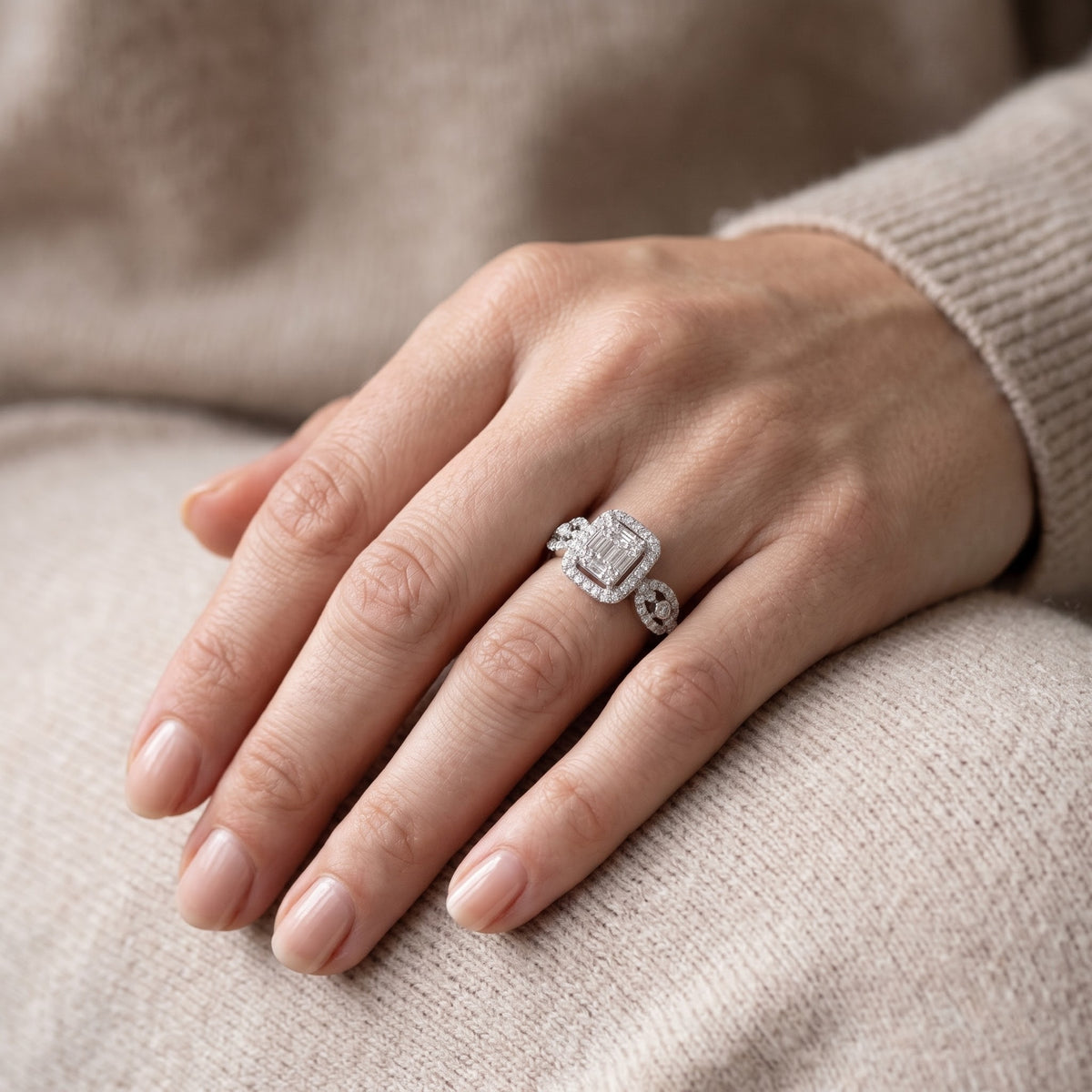 Velmira Classic Lab Grown Diamond Ring